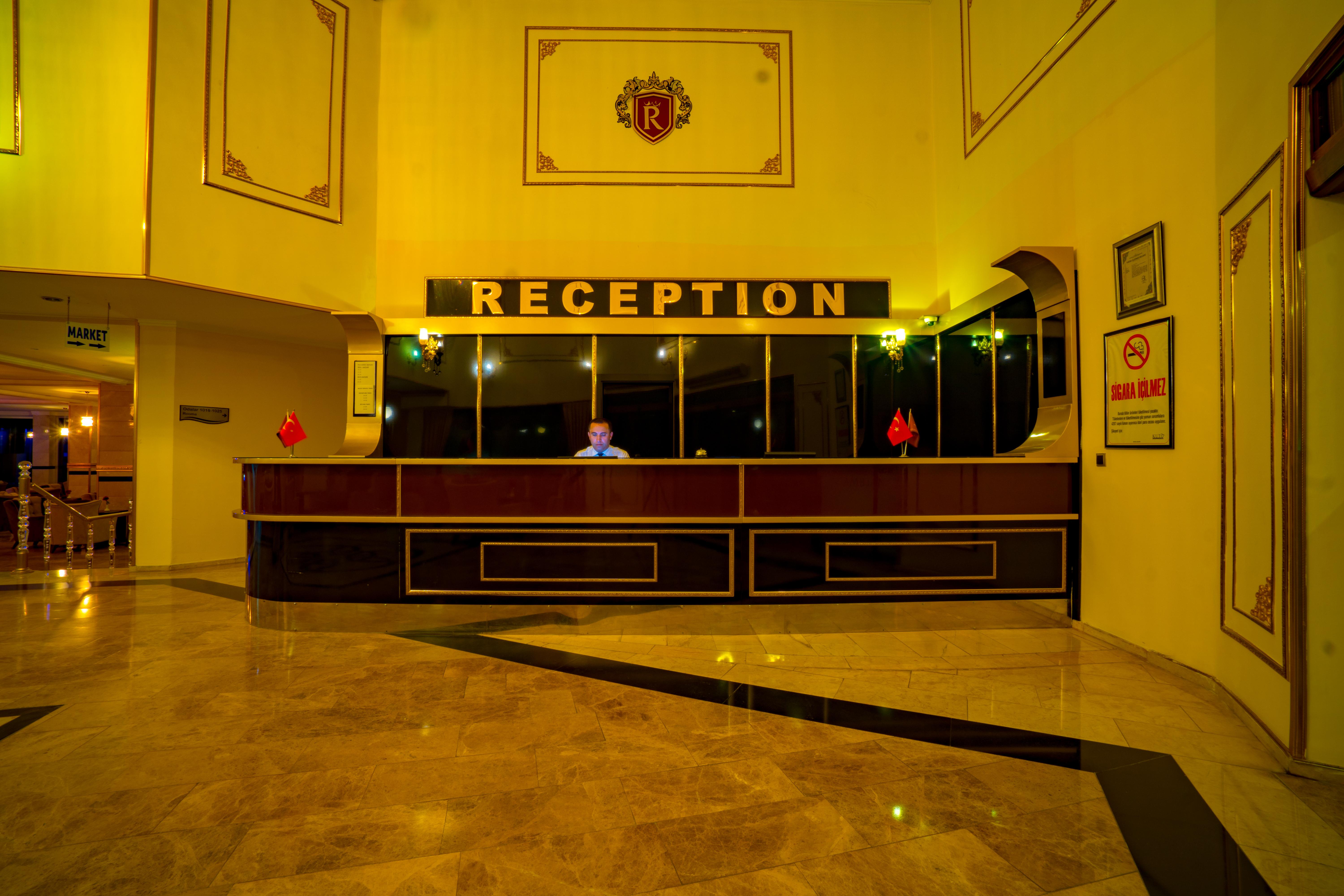 Royal Palace Kusadasi Hotel Extérieur photo